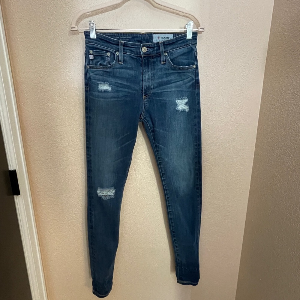 AG Denim The Farrah Skinny Size 26R